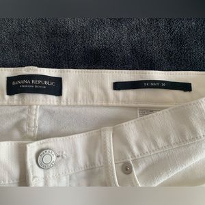 Banana Republic white skinny jeans
